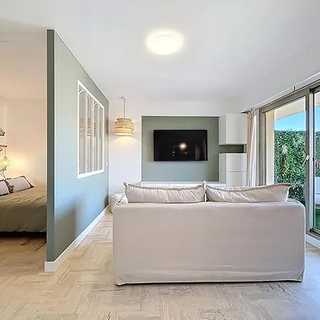 Apartamento Le Petit - Piscine Et Verdure Saint-Raphaël