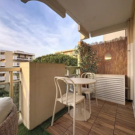 Apartamento Le Petit - Piscine Et Verdure Saint-Raphaël